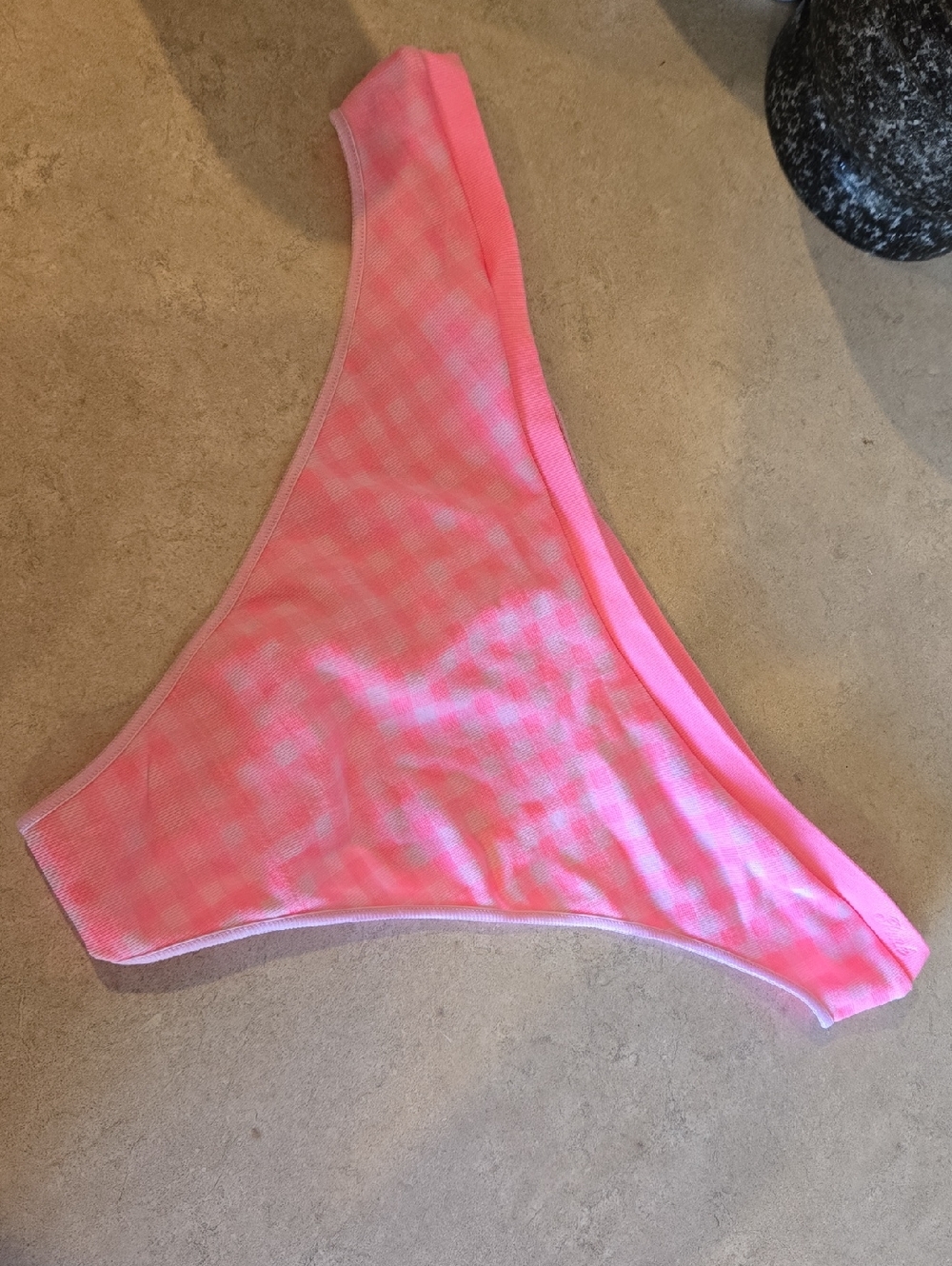 NWOT - PINK Checkered Thong Panty